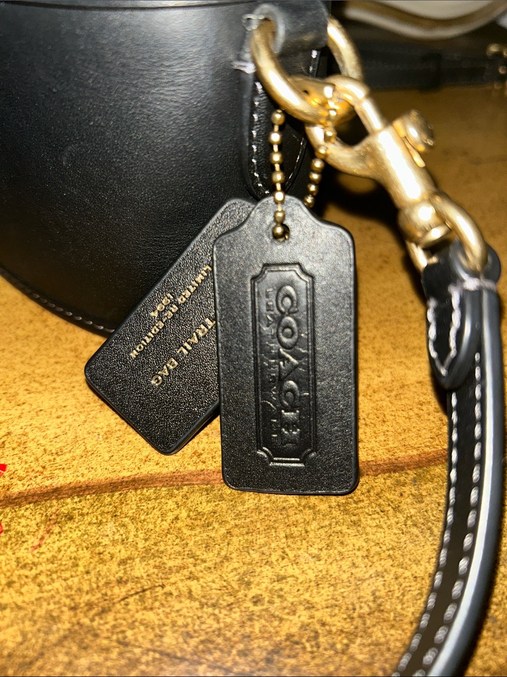 Coach Trail Bag Black Leather Crossbody with Gold Hardware - Picture 5 of 8